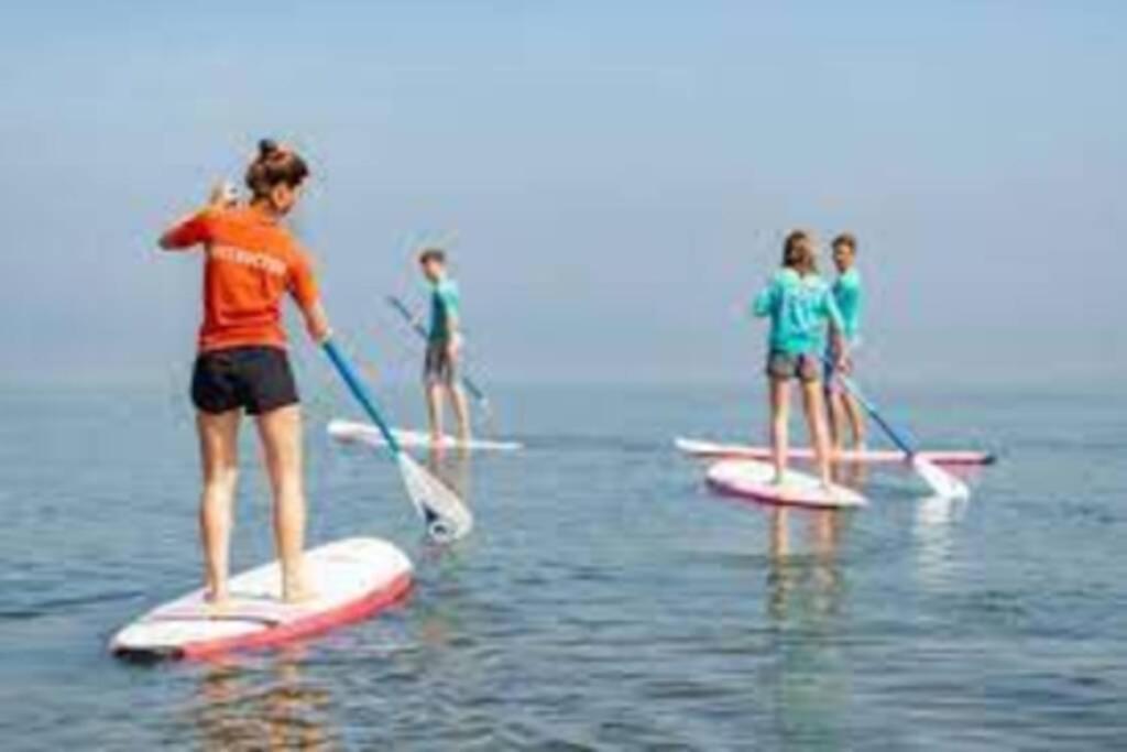 Vakantiehuis 6pers op park Broeckhuys in Ewijk aan groot Zwemplas Groene Heuvels in het land van Maas&Waal Buitenkant foto